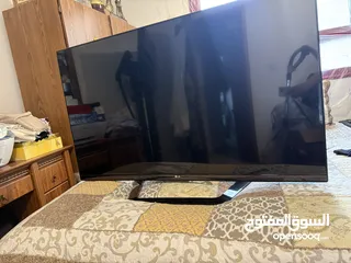  1 Lg smart TV