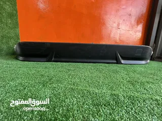  6 سبويلر سفلي طمبون خلفي تويوتا بريوس بيرسونا 2016-2018  مستعمل اصلي ياباني موضحه  ومتوفر جديد ومستعمل