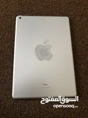  3 ايباد 8 ( 128 جيجا ) مستعمل بحالة الوكالة Ipad 8