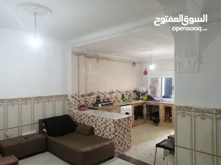  3 F4 location 1ère étage tlilat Oran climatiseur cheveg sontal Cété  12    mois clôture