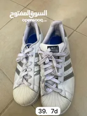 4 احذية براند