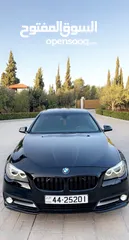  1 BMW 520. 2015