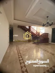  25 شقة دوبلكس أول مع روف مع ترس بإطلالــــه رائعة