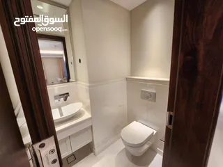  2 شقة فاخرة للايجار في Ritz Carlton ( Property 36650 ) سنوي فقط