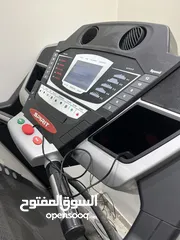  1 جهاز سير كهربائي كبير متعددة الخصائص بحالة ممتازة