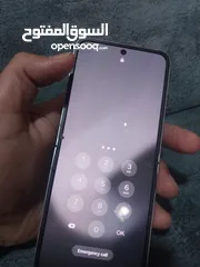  3 Z flip 6 256