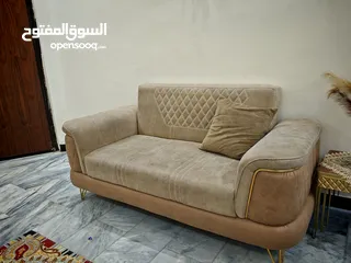  2 ديوان 7 مقاعد مستعمل