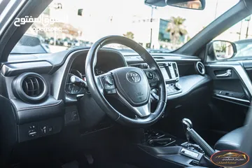  18 Toyota Rav4 2018 SE    يمكن التمويل بالتعاون مع المؤسسات المعتمدة لدى المعرض