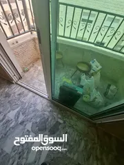  2 شقه فارغة - الرابية - 2نوم - قرب الخدمات