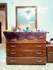 3 أثاث غرفة نوم للبيع