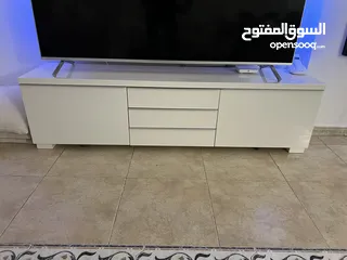  1 IKEA Tv Lowboard Besta Burs