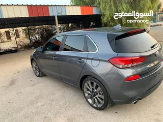  3 هونداي الينترا GT 2018