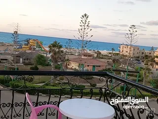  3 ايجارات في الساحل الشمالي قرية اللوتس شاليه صف ثاني بحر