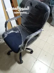  1 كرسي مدير نظيف جدا