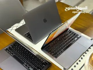  6 ماك بوك مستعمل استعمال بسيط بطاريه 100٪؜ امريكي  MacBook Pro 2020 SSD: 512GB RAM: 16GB