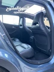  2 Mercedes -benz Gla 250 4matic