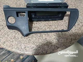  16 اضويه اثنين واحد تويوتا وواحد هونداي ومسجلات اثنين واحد منهم مع فريم للبيع بسعر مغري جداً