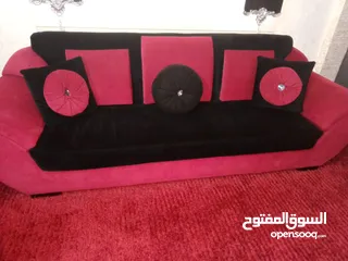  5 طقم كنب تفصيل خشب سويد معه طاولة وسط تفصيل وسجاده