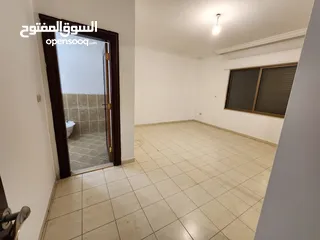  10 شقة فارغة للإيجار في عبدون  ref : 14308