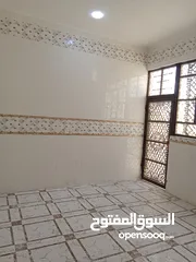  28 بيت البيع شارع محكمه