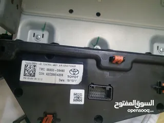  4 شاشة أصلية تويوتا كامري 2018 - 2020 بحالة الوكاله