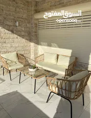  1 قعدة خارجية كراسي + طاولة+ الفرشات   التوصيل للداخل