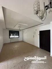  3 شقه للبيع بعين منجد