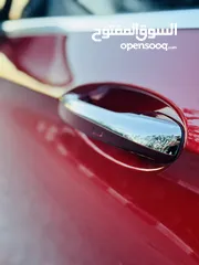  8 ‏Mercedes - Benz  E300