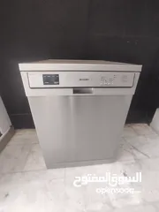  1 جلاية شارب 6 برامج 3 مرشات 3 سلات 12 طقم