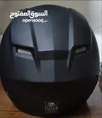 4 4 خوذ اعلى صنف للبيع    ماركة BELL و VICTORY و german helmet و Twister
