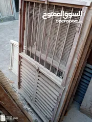  7 شبابيك قديمه طراز الأول على حطتهم