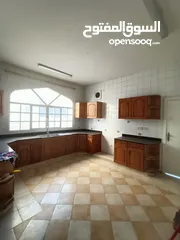  5 5 Bedroom Villa For Rent Ghubrah North فيلا 5 غرف نوم للايجار بالغبره الشماليه