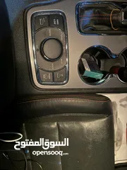  10 جيب ترايل هوك