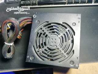  2 بور سبلاي 650w من الشركة التي لا تعرف كورسير