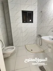  18 فرصة راقية للإيجار – روف مميز بإطلالة مفتوحة في أول رافات قرب سنقرط وصالات الهاشم سابقا