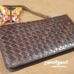  14 Handmade leather handbags حقائب جلدية مصنوعة يدويا