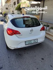  5 اوبل استرا جير عادي