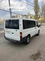  4 فورد ترانزيت