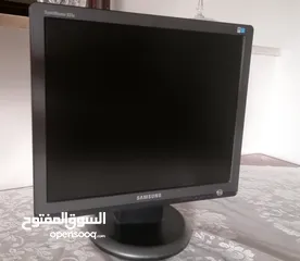  1 شاشة كمبيوتر سامسونج