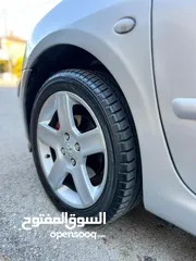  4 سيارة بيجو 307 موديل 2003 للبيع