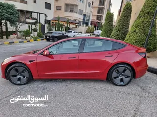  3 Tesla 3 2023 Standard Plus