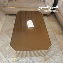  7 كنب جديد بحاله ممتازه للبيع بداعي السفر مع الطاوله وسط