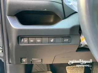  25 تويوتا راف فور 2023 XLE فل كامل أعلى صنف مع فتحة جمرك اليوم بحالة الوكالة