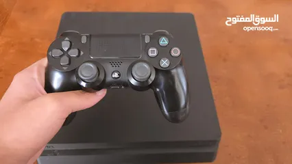  2 بلايستيشن 4 سليم للبيع قليل الاستخدام بحالة الجديد مع سيدين العاب PS4 Slim