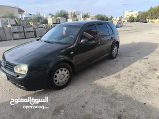  3 قولڤ موديل 2000 اتوماتيك سيارة نضيفة واقفة السعر 4000 دينار أو بدل على مرسيدس بطة أو مرسيدس 280