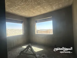  9 بيت مستقل للبيع في الذهيبه الشرقيه ق التشطيب أربع واجهات حجر مساحه البناء 220 متر