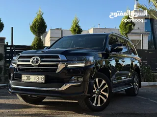  4 تويوتا لاند كروزر جراند تورينج v8 2019 فل كامل اعلى صنف للبيع او البدل
