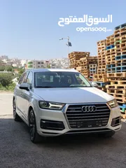  1 Audi q7 2015