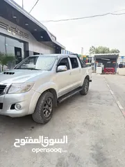  2 تويوتا هايلوكس 2008