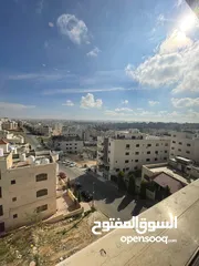  11 شقه مع رووف من اجمل الاطلالات الدائمه طبربور ضاحيه الصفا